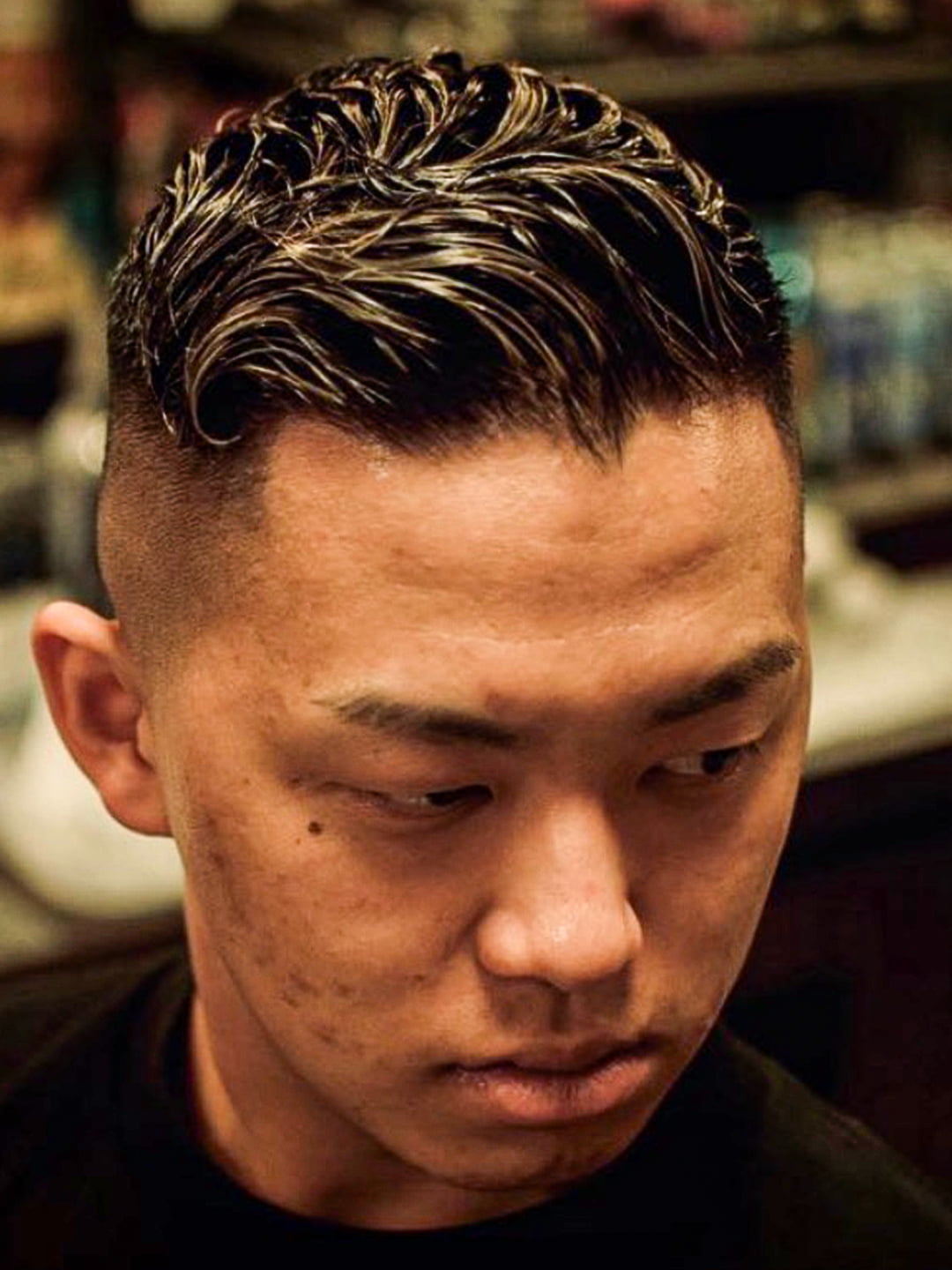 ふくらみやすく、うねりの強いくせ毛